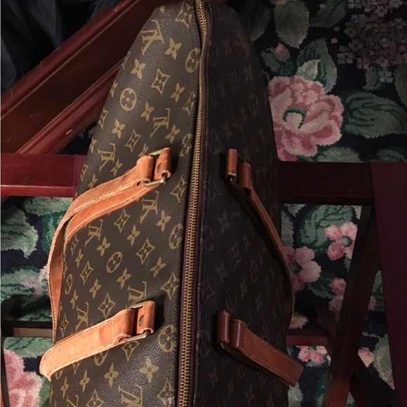 Vintage Louis Vuitton Large Tote . - Picture 8 of 11